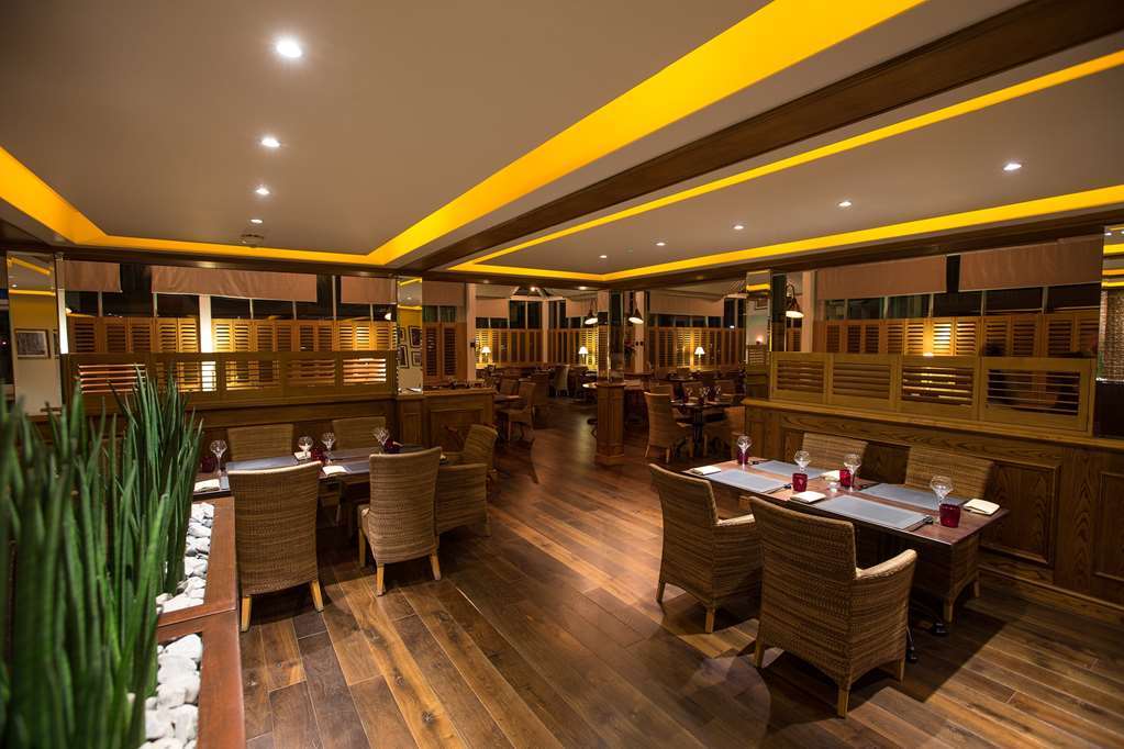 Hotel The Manor House At Celtic Manor Newport  Restaurant foto